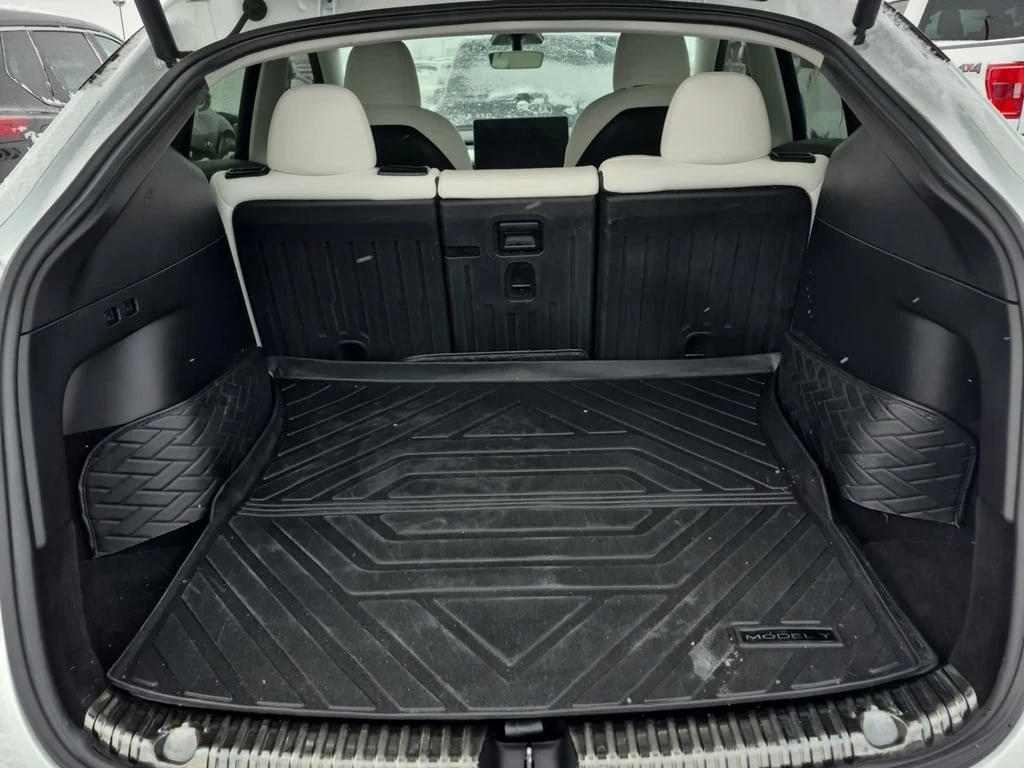 Tesla Model Y * LONG RANGE * CARFAX * ��� ������������ ������ | Mobile.bg � ����������� 14