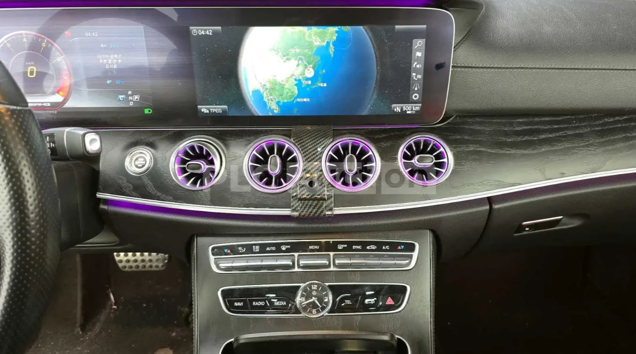 Mercedes-Benz E 220 АВТОКРЕДИТ* ЦЕНА БЕЗ АНАЛОГ* , снимка 16 - Автомобили и джипове - 54111300