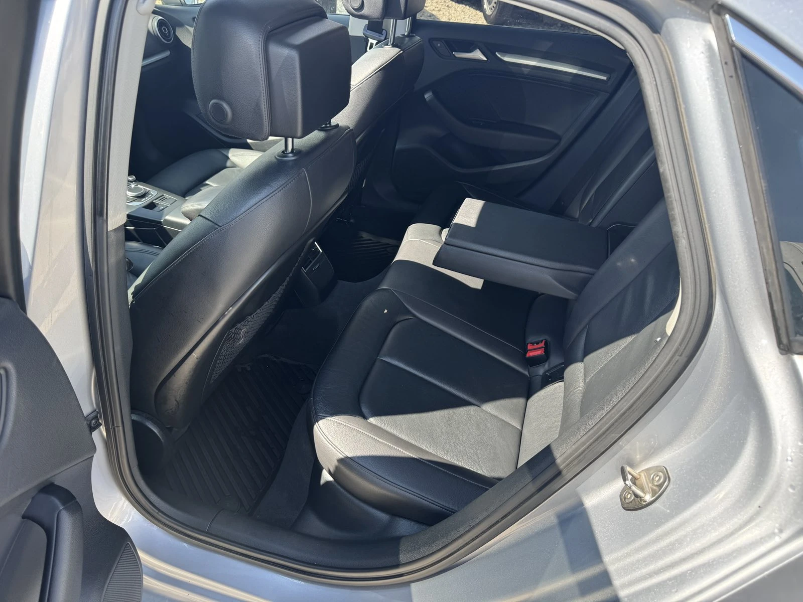 Audi A3 2.0TFSI, 220k.� | Mobile.bg � ����������� 11