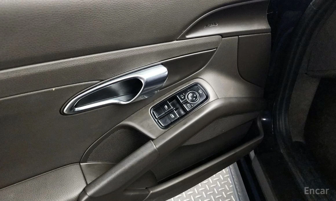 Porsche Cayman 2.0* 718* Подгрев* PARK ASSIST* , снимка 13 - Автомобили и джипове - 54253649