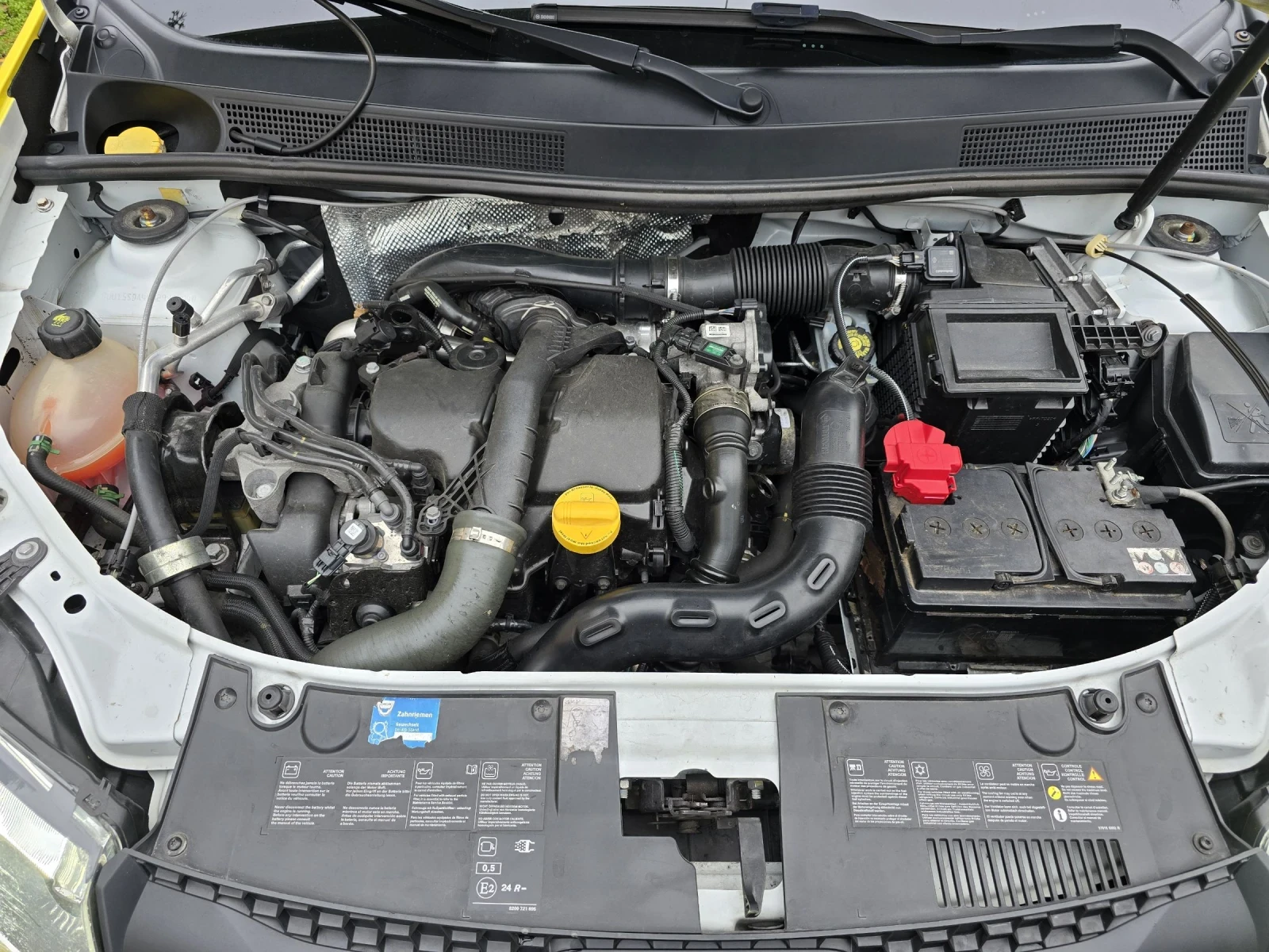 Dacia Sandero 1.5 DCi, снимка 7 - Автомобили и джипове - 54272824