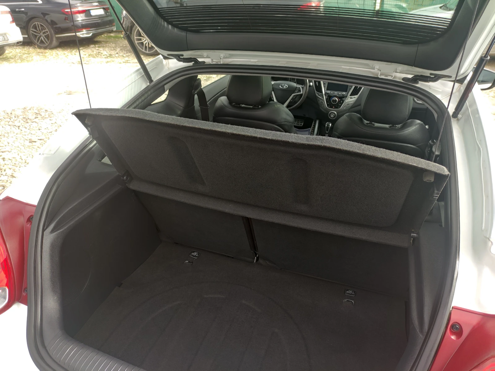 Hyundai Veloster  1.6/140�� ��������� | Mobile.bg � ����������� 11