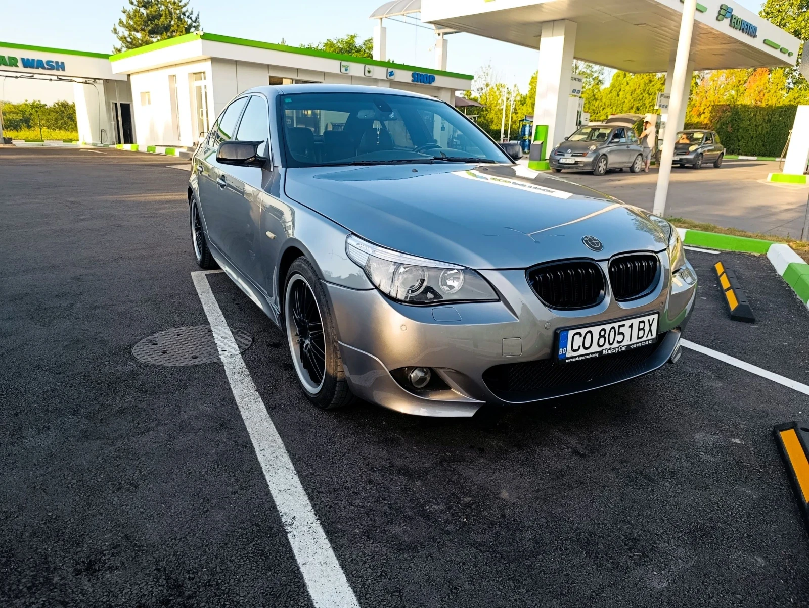 BMW 530