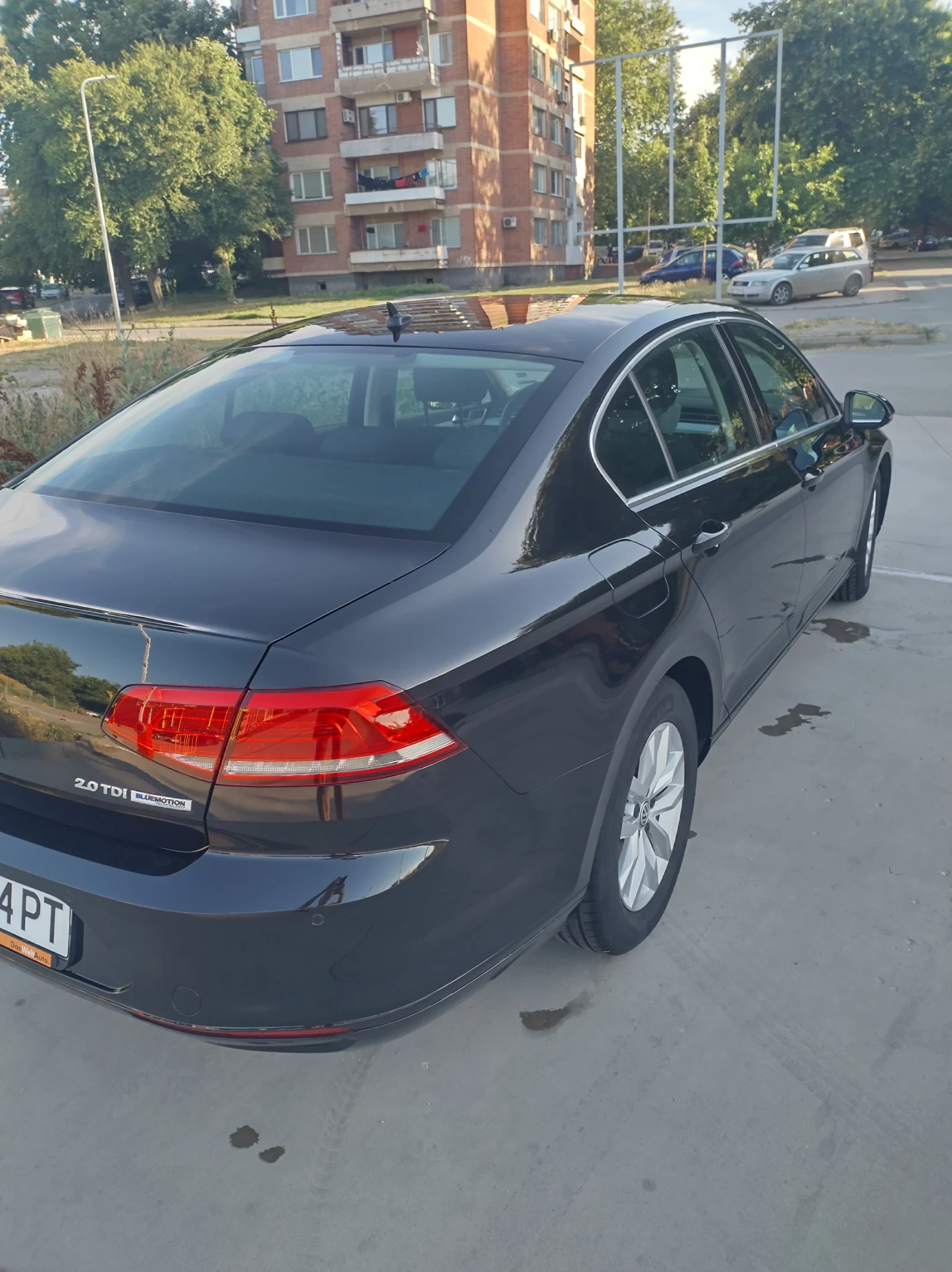 VW Passat, снимка 5 - Автомобили и джипове - 55103518