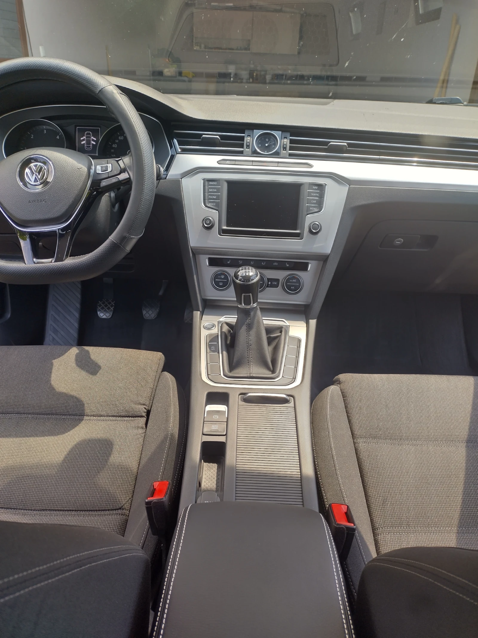 VW Passat, снимка 7 - Автомобили и джипове - 55103518