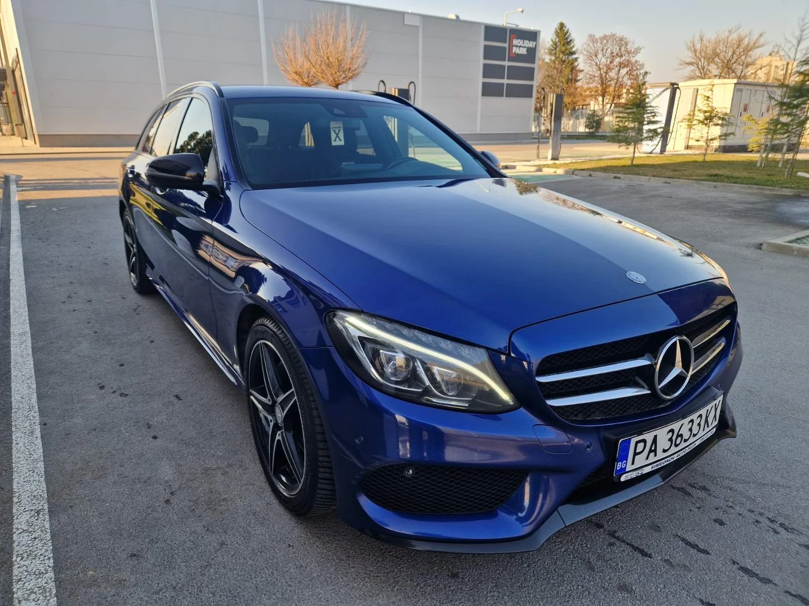 Mercedes-Benz C 220 Mercedes-Benz C220 AMG , снимка 2 - Автомобили и джипове - 55175373