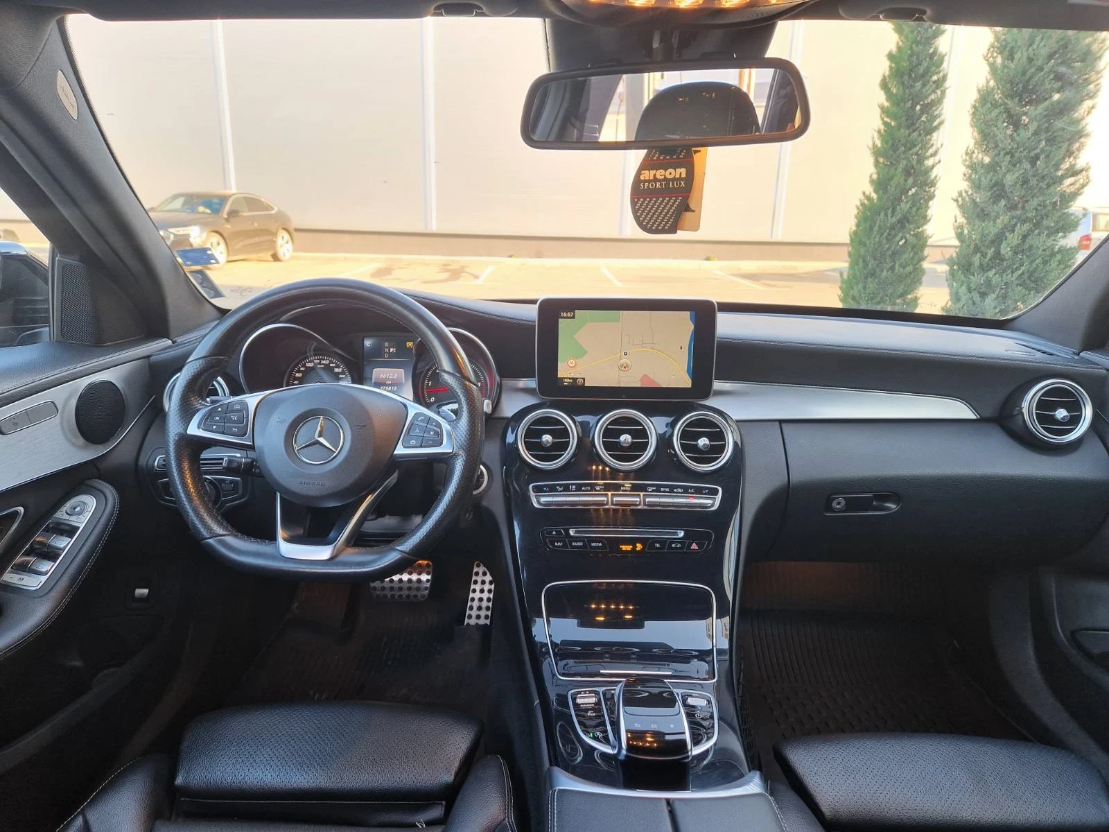 Mercedes-Benz C 220 Mercedes-Benz C220 AMG , снимка 5 - Автомобили и джипове - 55175373