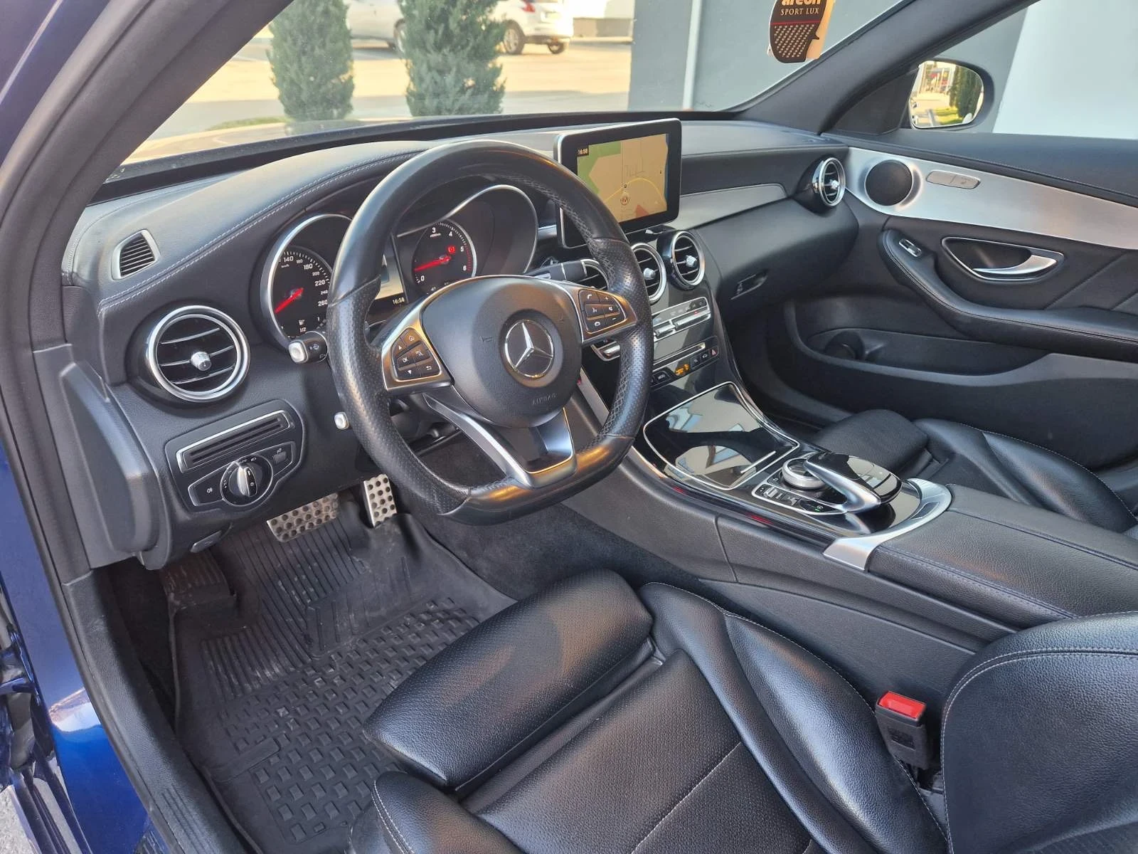 Mercedes-Benz C 220 Mercedes-Benz C220 AMG , снимка 7 - Автомобили и джипове - 55175373