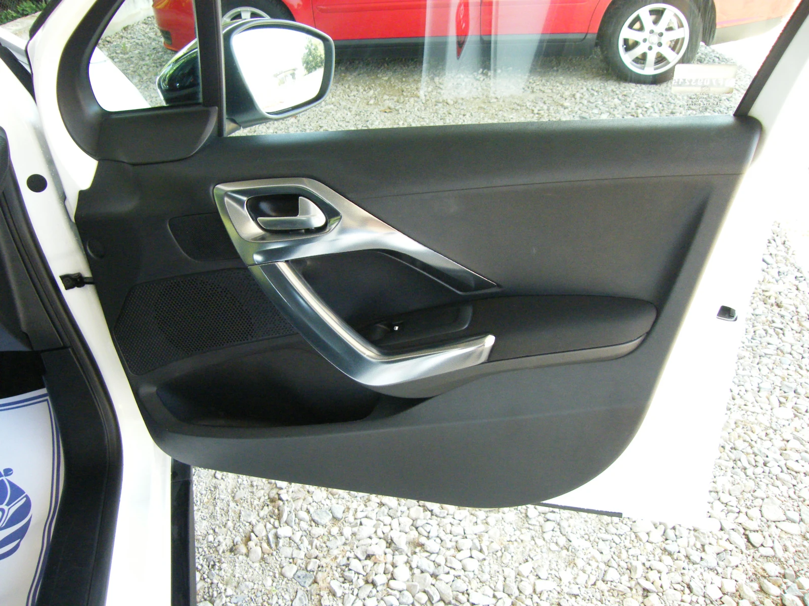 Peugeot 2008 1.6 HDI NAVI EURO 6B | Mobile.bg � ����������� 13