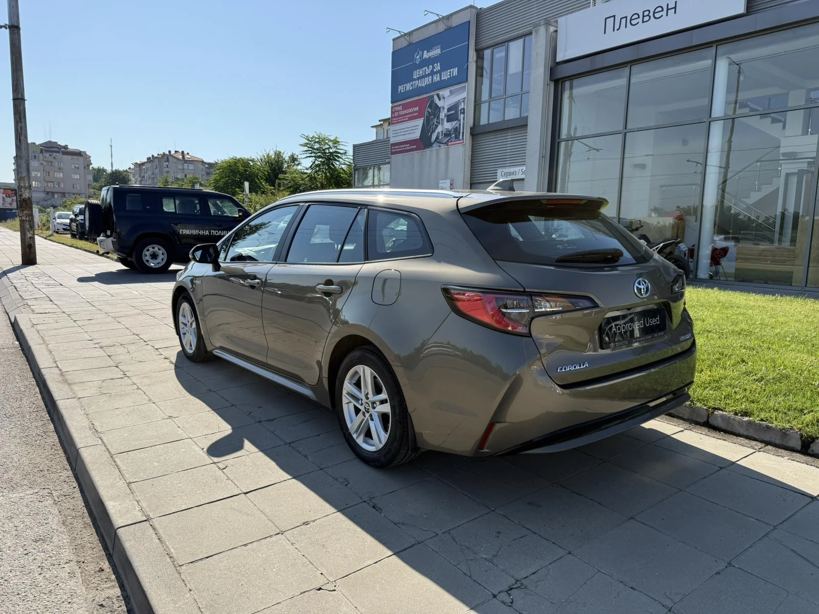 Toyota Corolla 1.8 TS HSD Executive, снимка 6 - Автомобили и джипове - 55824108