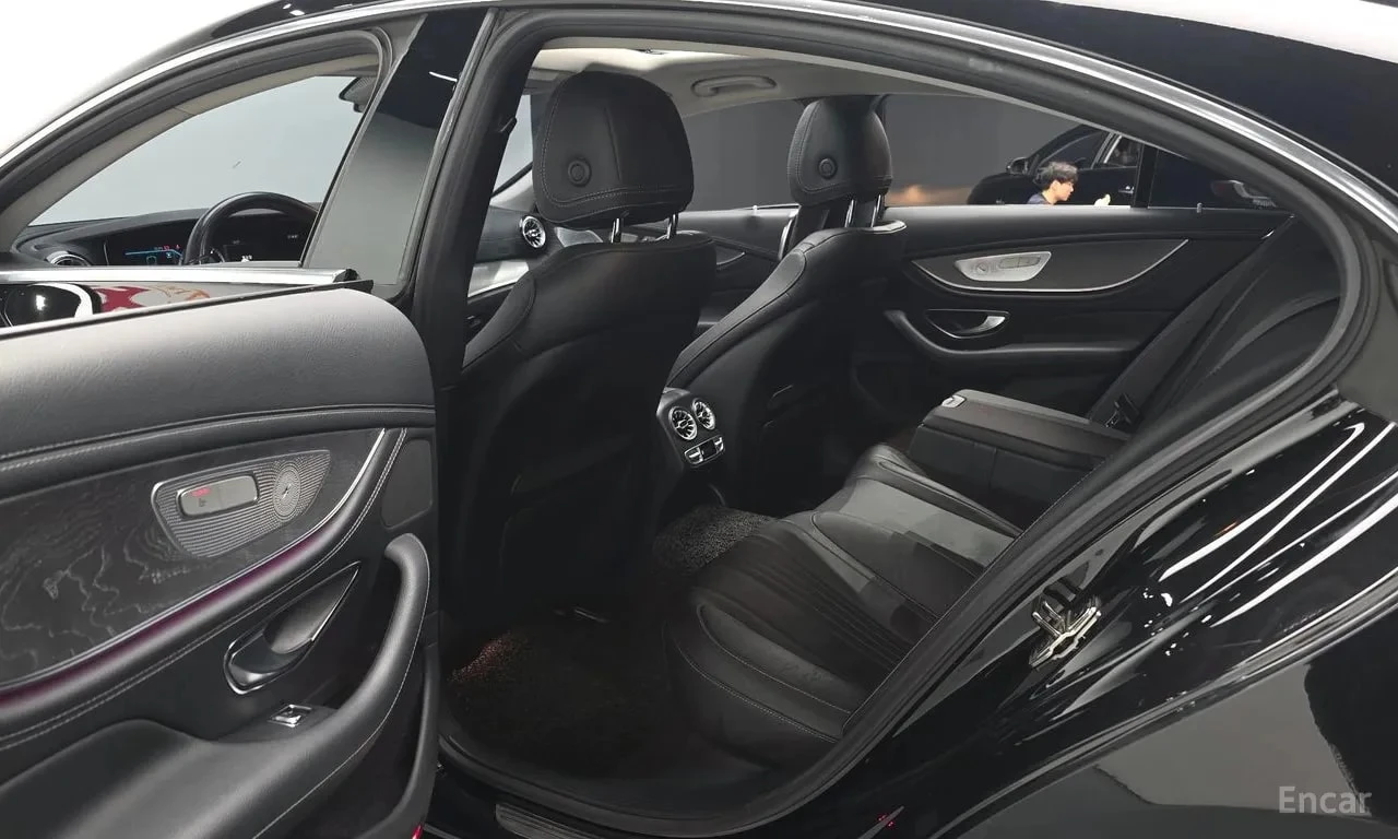 Mercedes-Benz CLS 400 4MATIC * КРАЙНА ЦЕНА ДО БЪЛГАРИЯ, снимка 11 - Автомобили и джипове - 55834442
