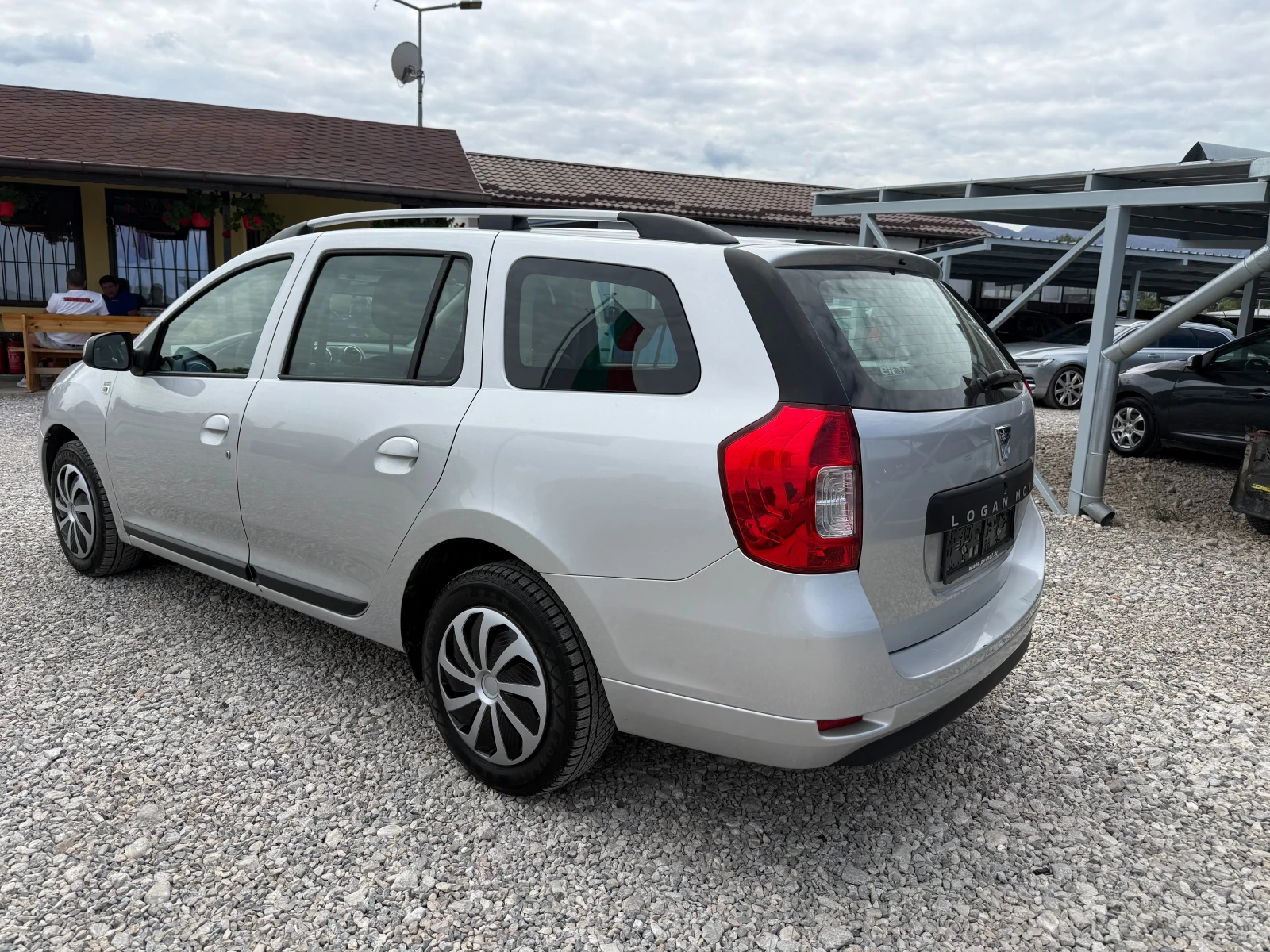 Dacia Logan 900���.90�� �������� | Mobile.bg � ����������� 5
