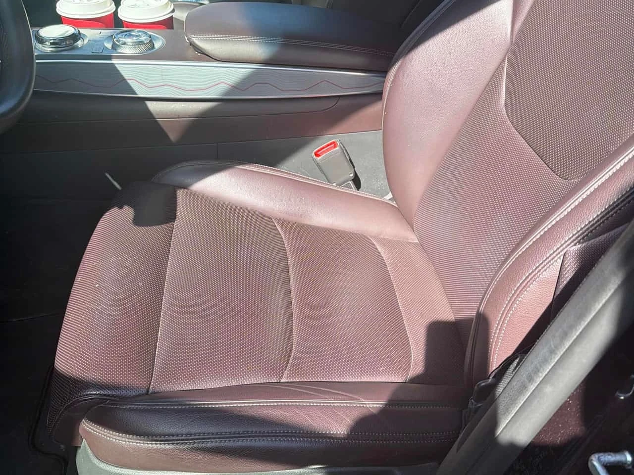 Genesis GV70 * 2.5T Advanced Plus* АВТОКРЕДИТ* , снимка 12 - Автомобили и джипове - 56192987