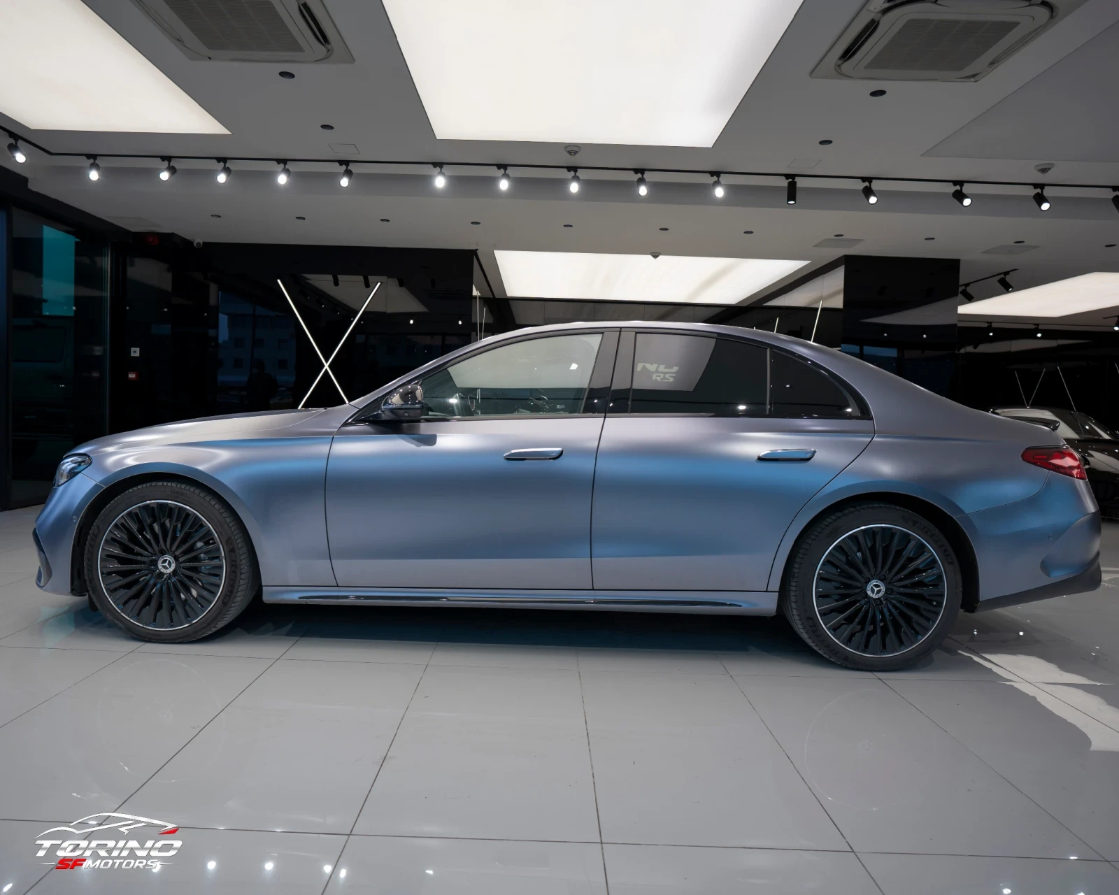 Mercedes-Benz E 220 AMG* BURMESTER* KEYLESS* HEAD-UP* PPF* FULLMAXX*  | Mobile.bg � ����������� 2