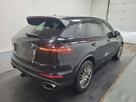 Porsche Cayenne * AWD 4DR * CARFAX * ЦЕНА ДО БГ, снимка 3