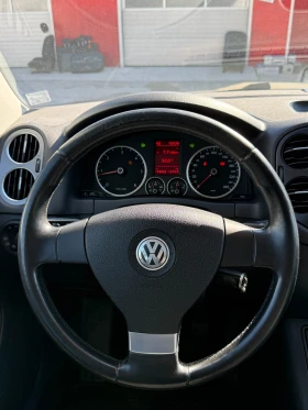 VW Tiguan Фолксваген Тигуан 2.0 TDI 4Х4 РЕАЛНИ КМ CARPLAY, снимка 11