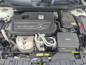 Mercedes-Benz GLA 45 AMG 4MATIC* KEYLESS GO* HARMAN* CARBON* , снимка 16