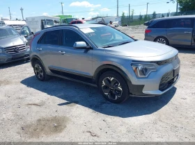 ������ Kia Niro