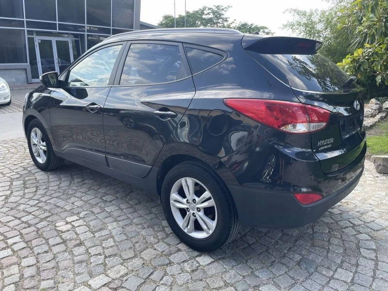 Hyundai IX35 2.0 crdi 4x4, снимка 6 - Автомобили и джипове - 46241556