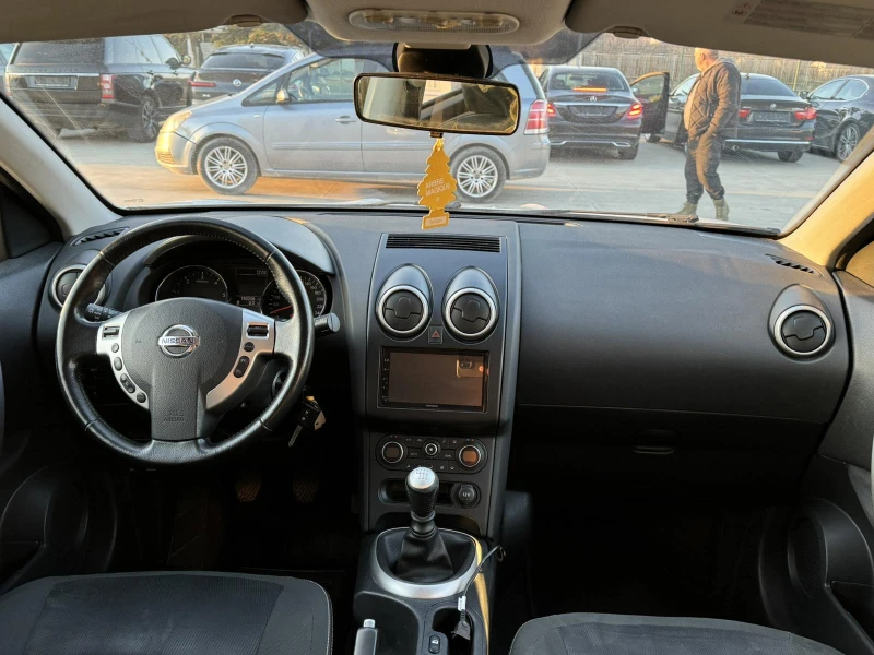 Nissan Qashqai 1.5dci 110ps 6skorosti, снимка 11 - Автомобили и джипове - 48498832