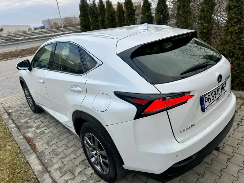 Lexus NX 300h 2.5 HYBRID Sport!!! EURO 6! Лизинг!!!, снимка 4 - Автомобили и джипове - 49145035