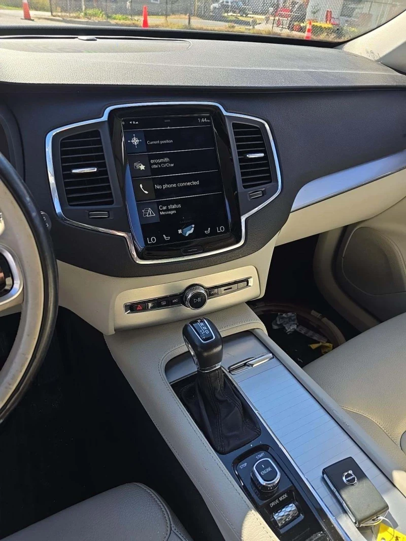Volvo Xc90 T6 Momentum 7-Passenger/1 собственик/Пано/, снимка 10 - Автомобили и джипове - 52551997