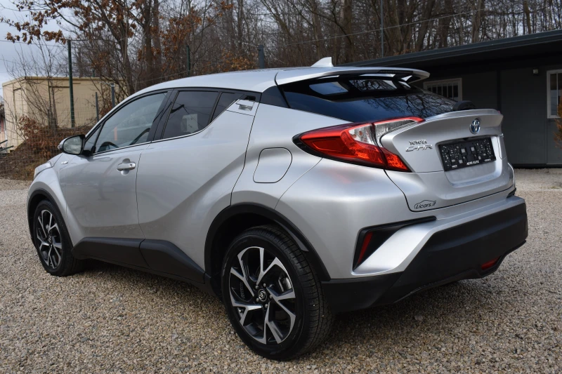 Toyota C-HR 1.8HYBRID/ACTIVE/KEYLESSGO/КАТО НОВА!!!, снимка 3 - Автомобили и джипове - 53458620