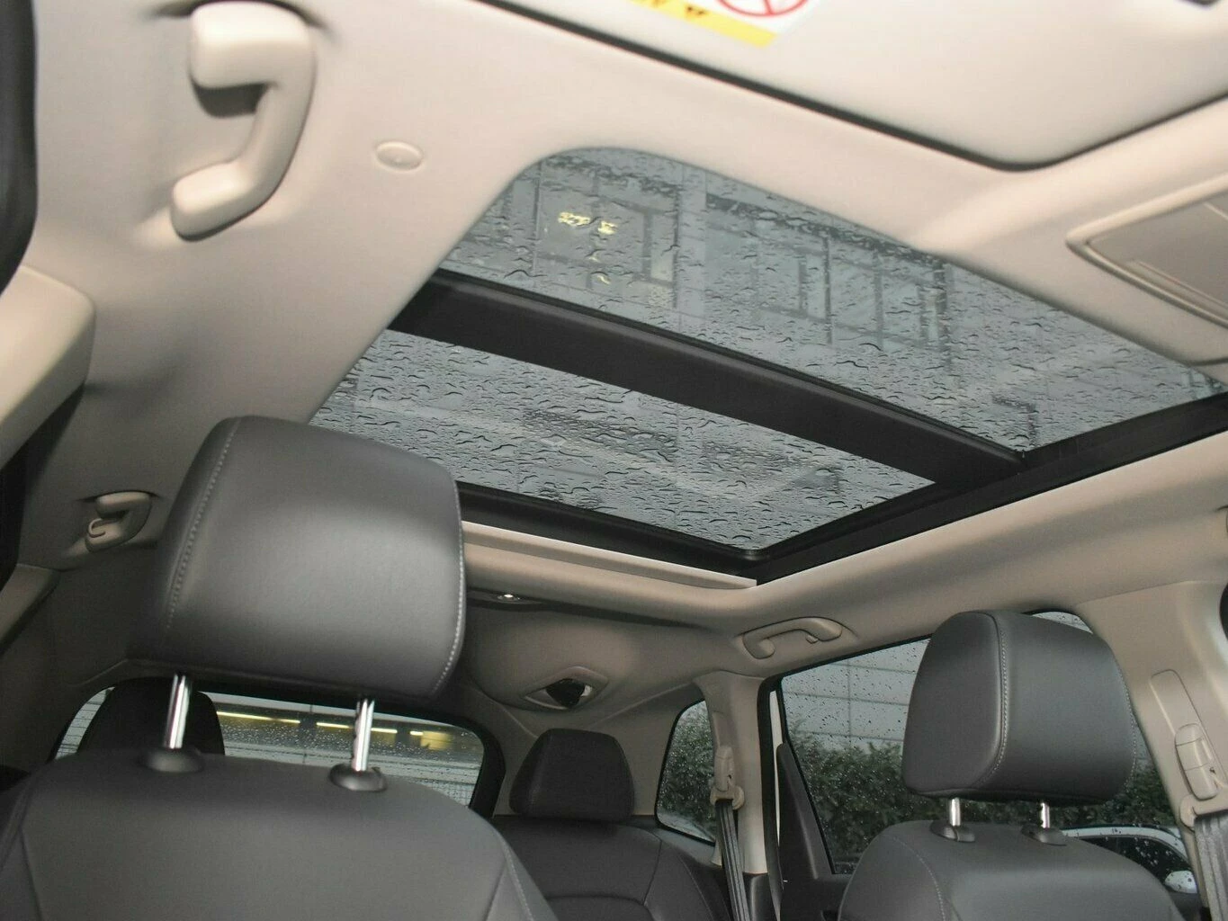 Honda Cr-v e:HEV/184HP/ELEGANCE/4X4/CAM/NAVI/LED/ACC/278v - изображение 8