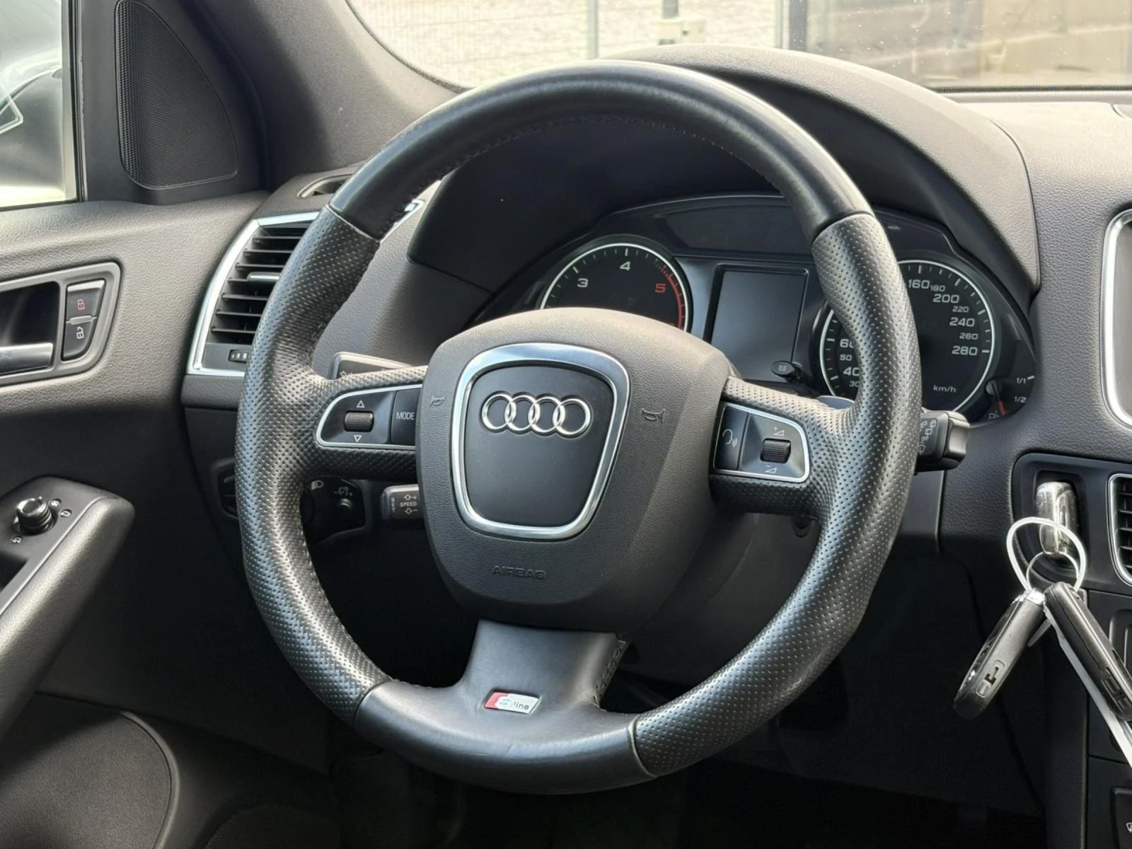 Audi Q5 S line Навигация Парктроник Автопилот  - изображение 6