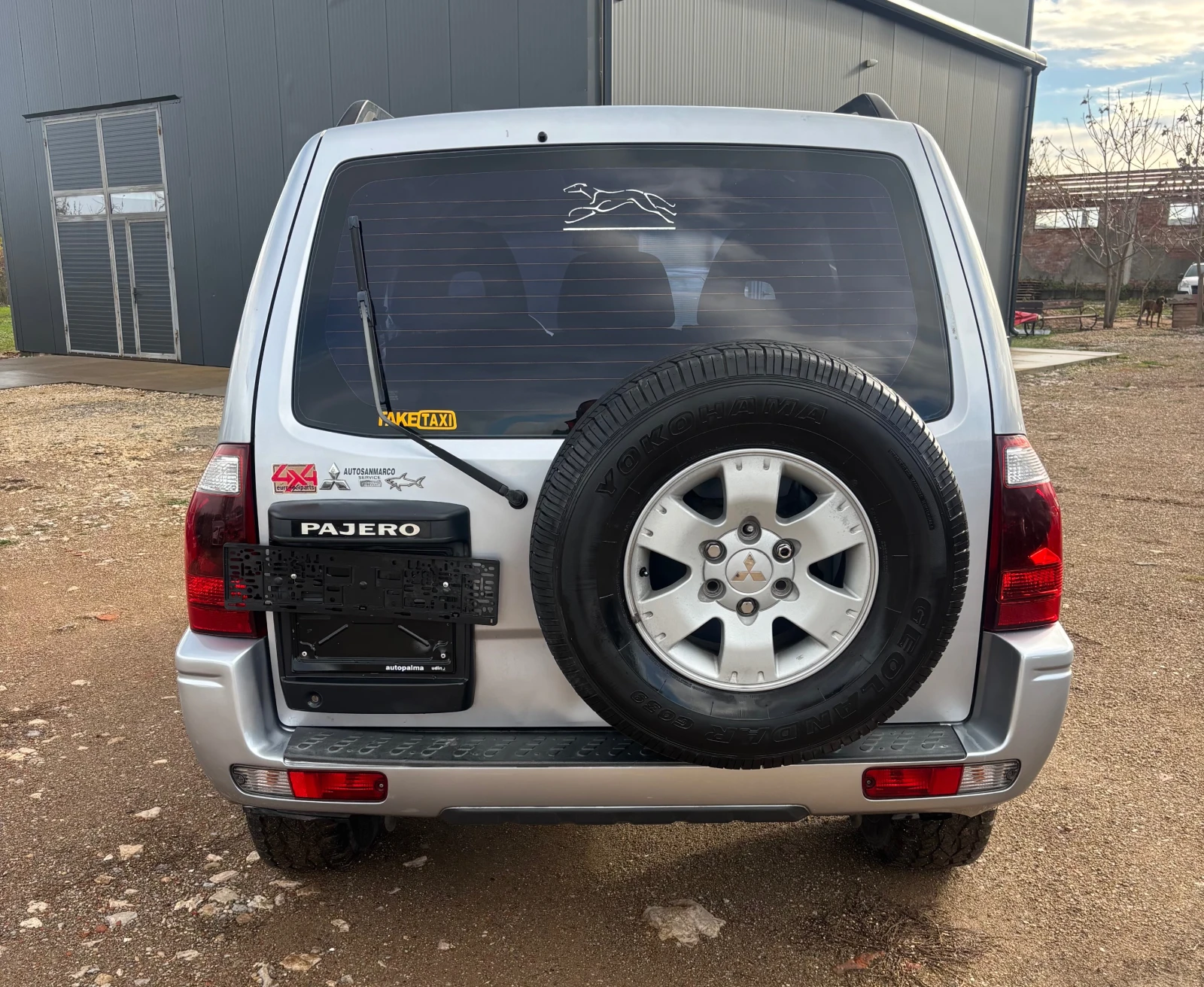 Mitsubishi Pajero 2.5 TDI - изображение 4