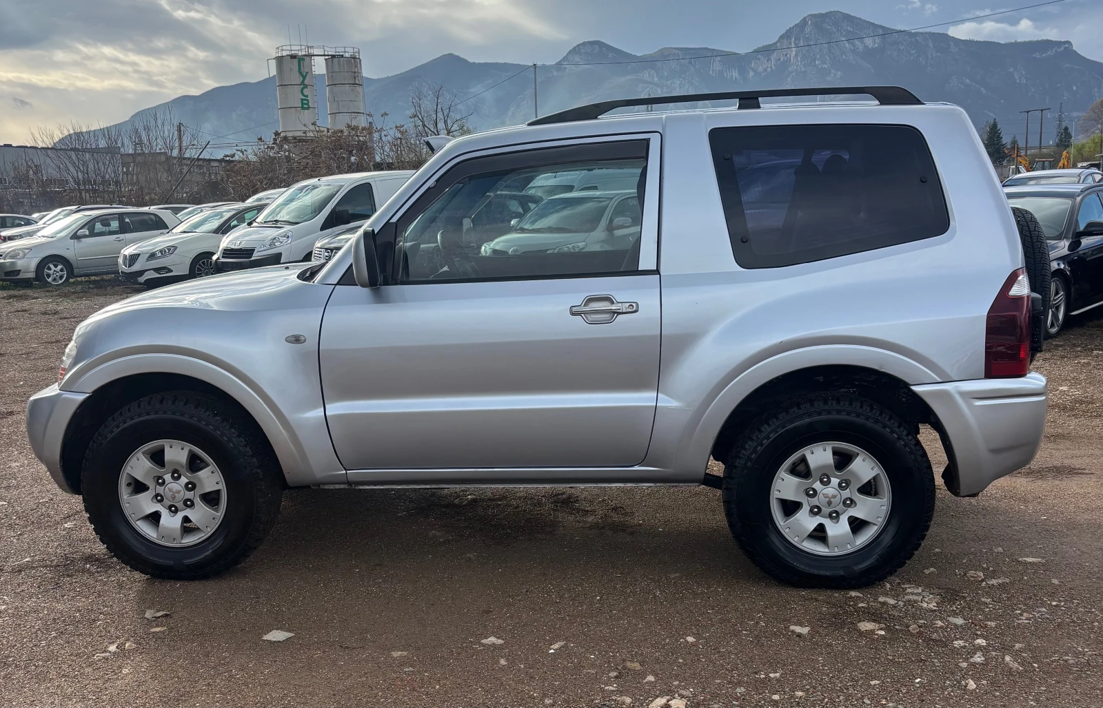 Mitsubishi Pajero 2.5 TDI - изображение 7