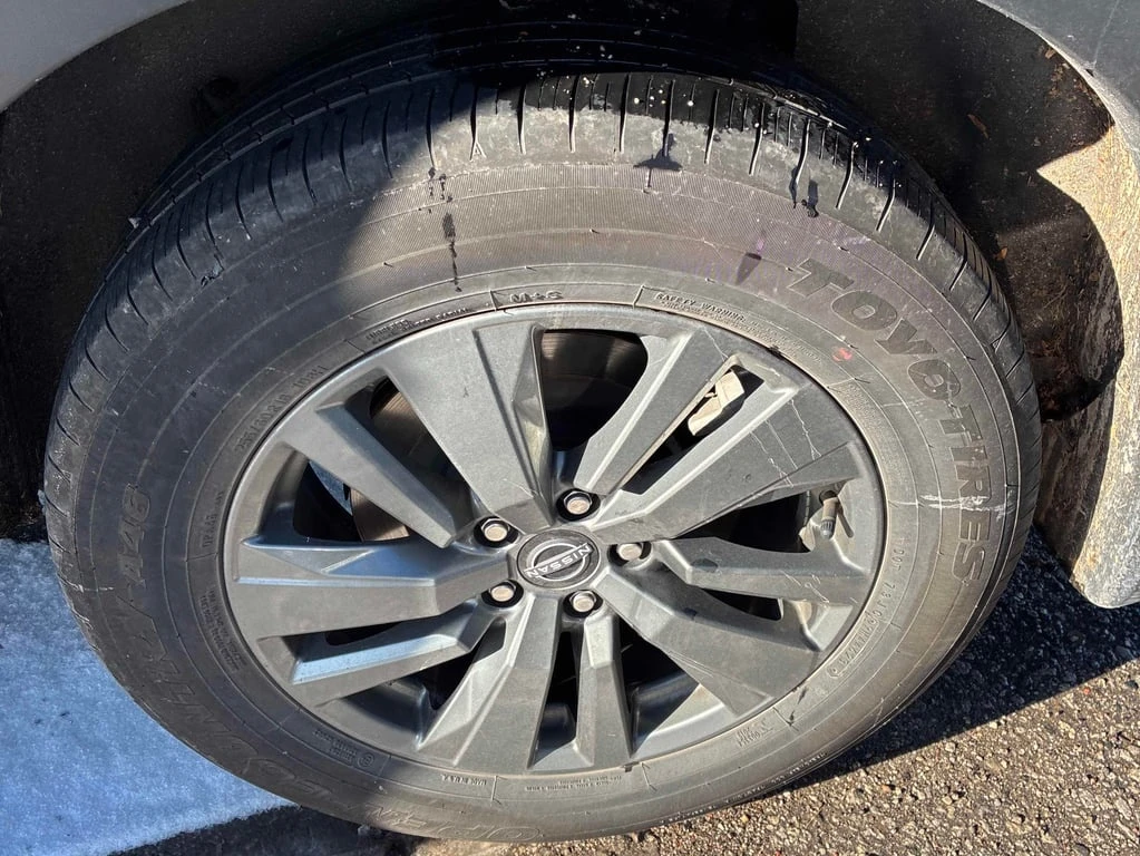 Nissan Pathfinder * 4WD * 360 * CARFAX * ПОДГРЕВИ *  - изображение 5