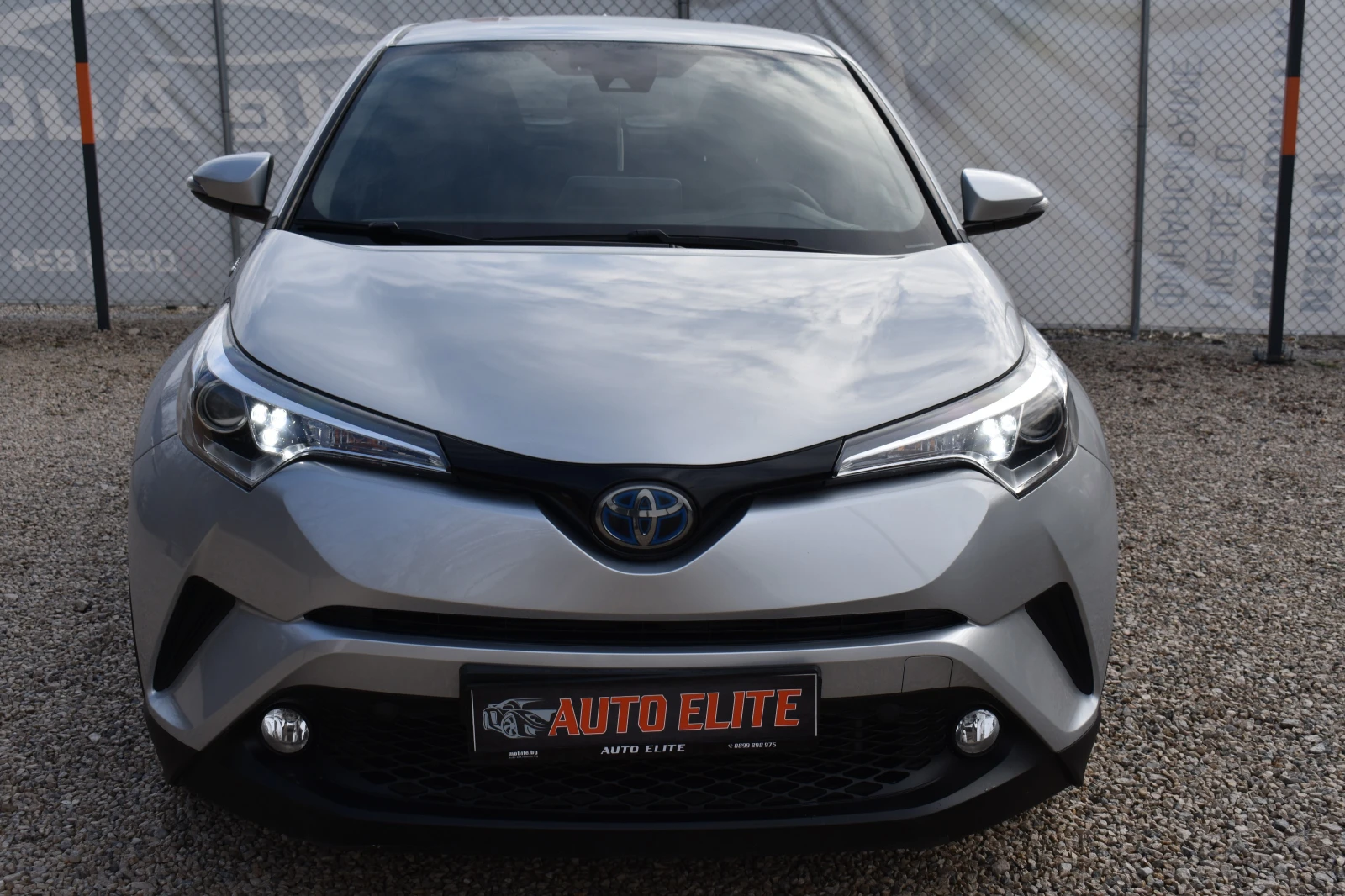 Toyota C-HR 1.8HYBRID/ACTIVE/KEYLESSGO/КАТО НОВА!!! - изображение 8