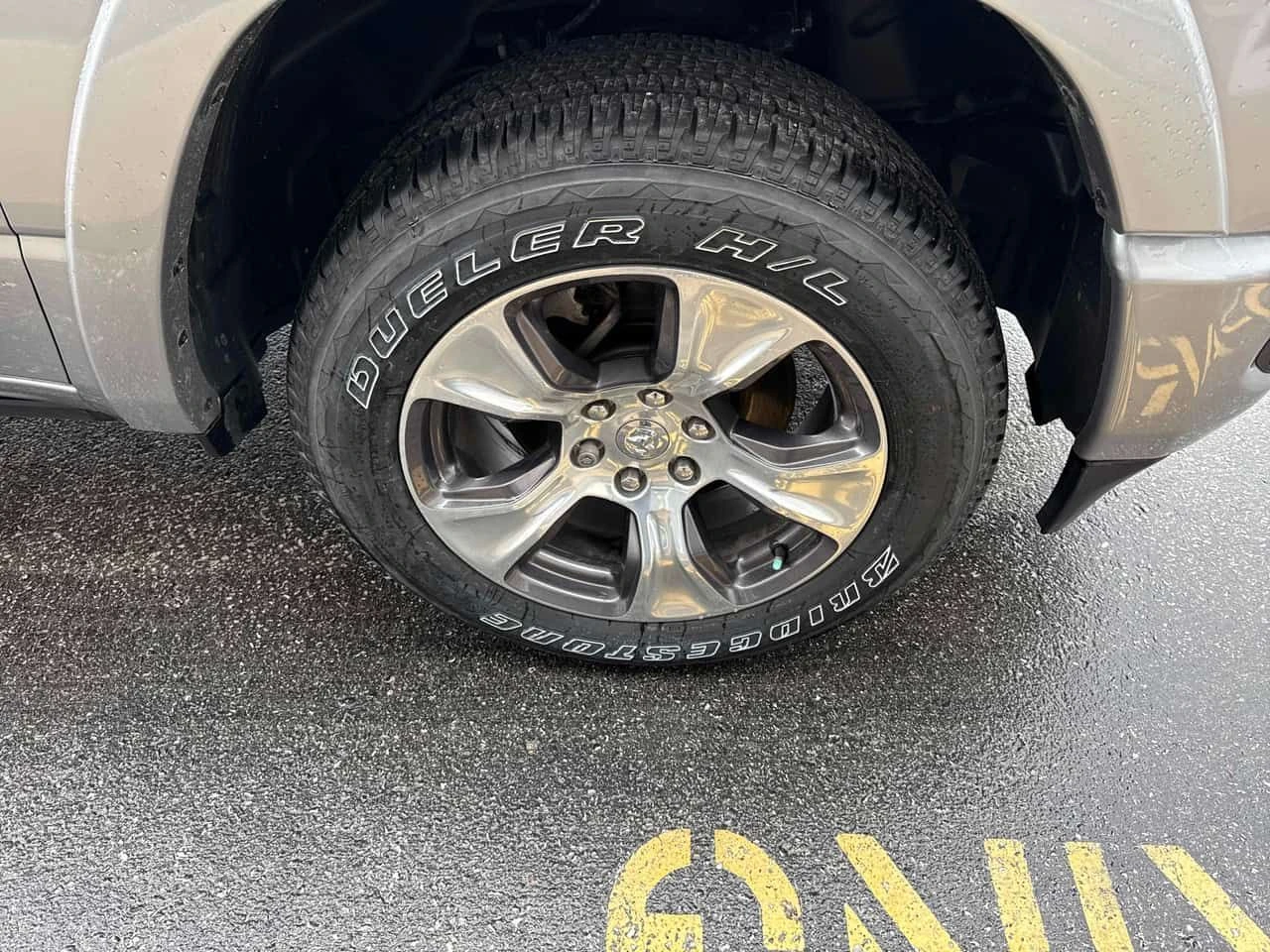 Dodge RAM 1500  Laramie /CARFAX / CAMERA / ОБДУХВАНЕ  - изображение 7