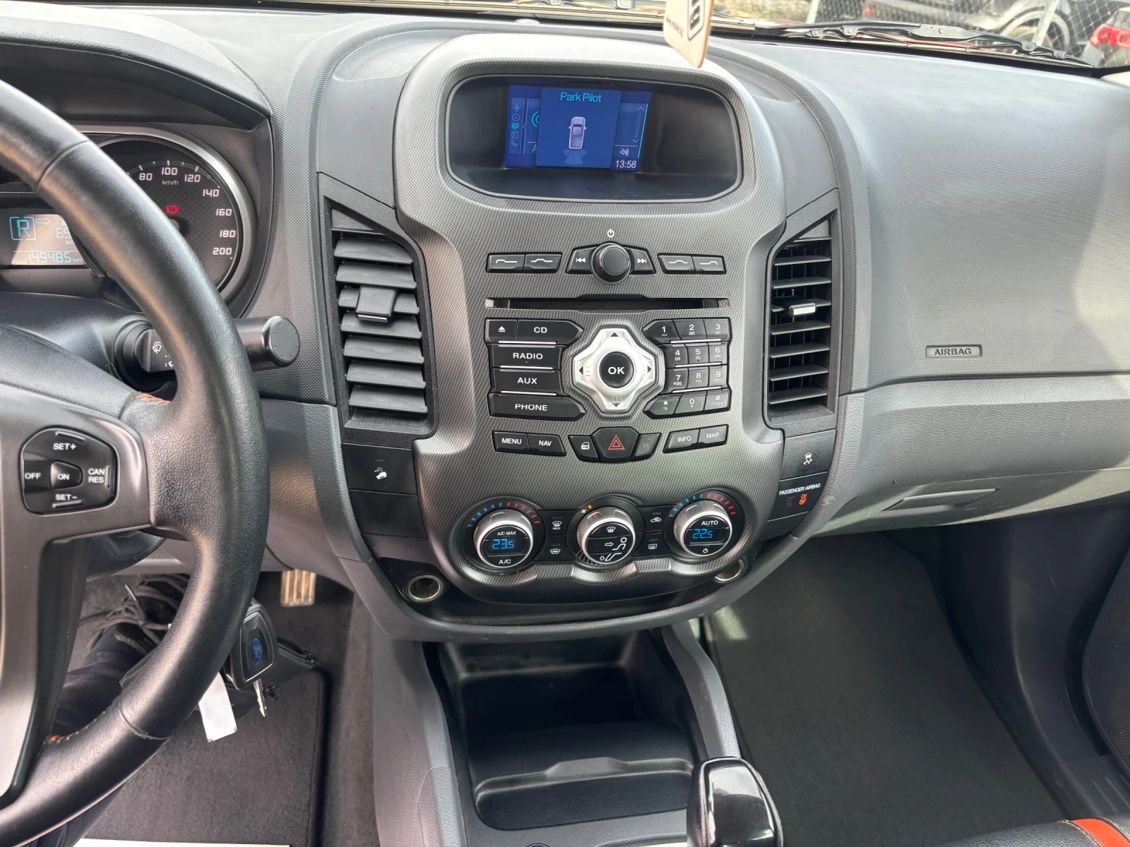 Ford Ranger 3.2-WILDTRAK 200к.с, снимка 15 - Автомобили и джипове - 53754722