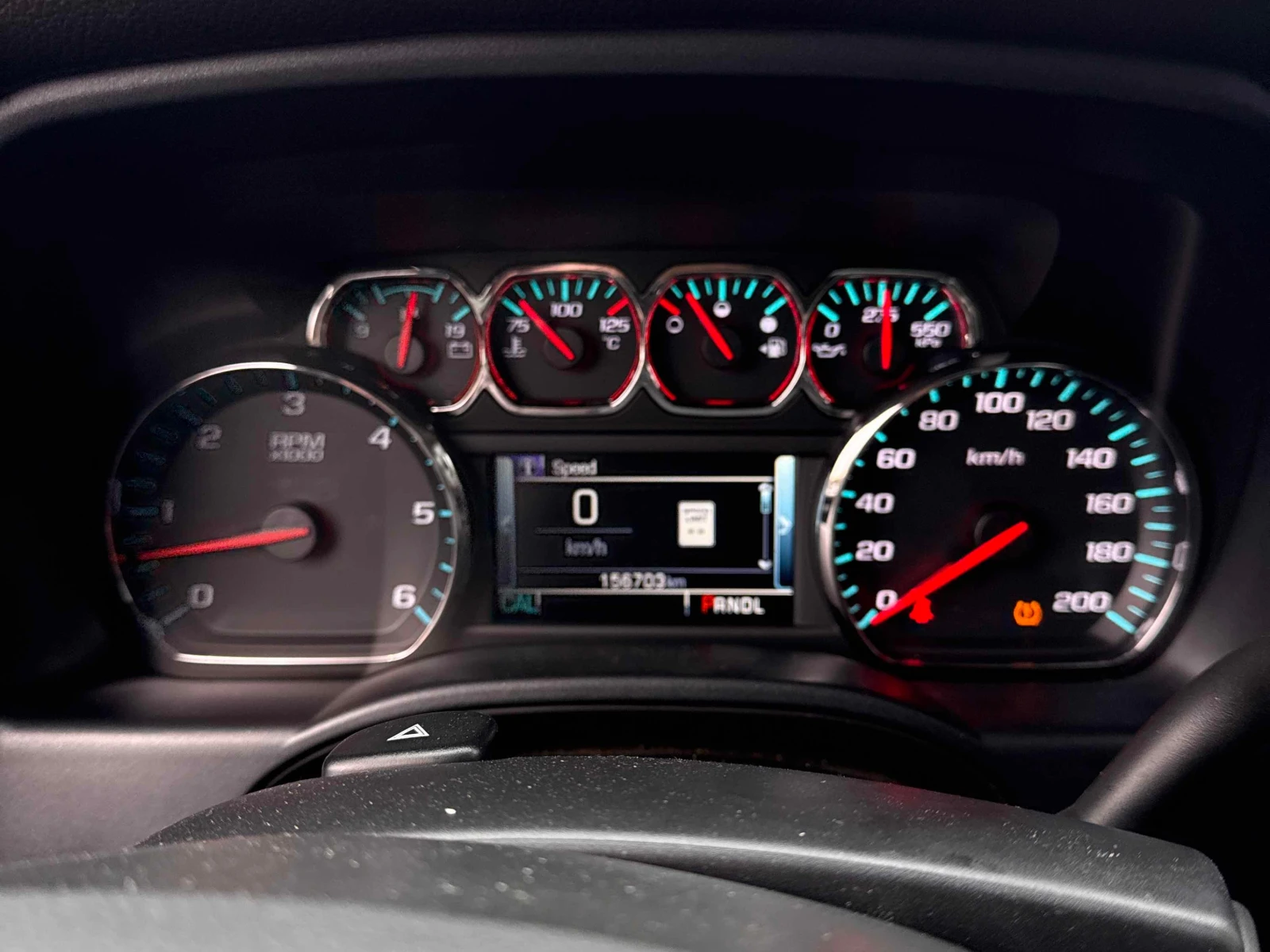 Gmc Sierra 5.3L 8cyl 4WD, снимка 8 - Автомобили и джипове - 53939422