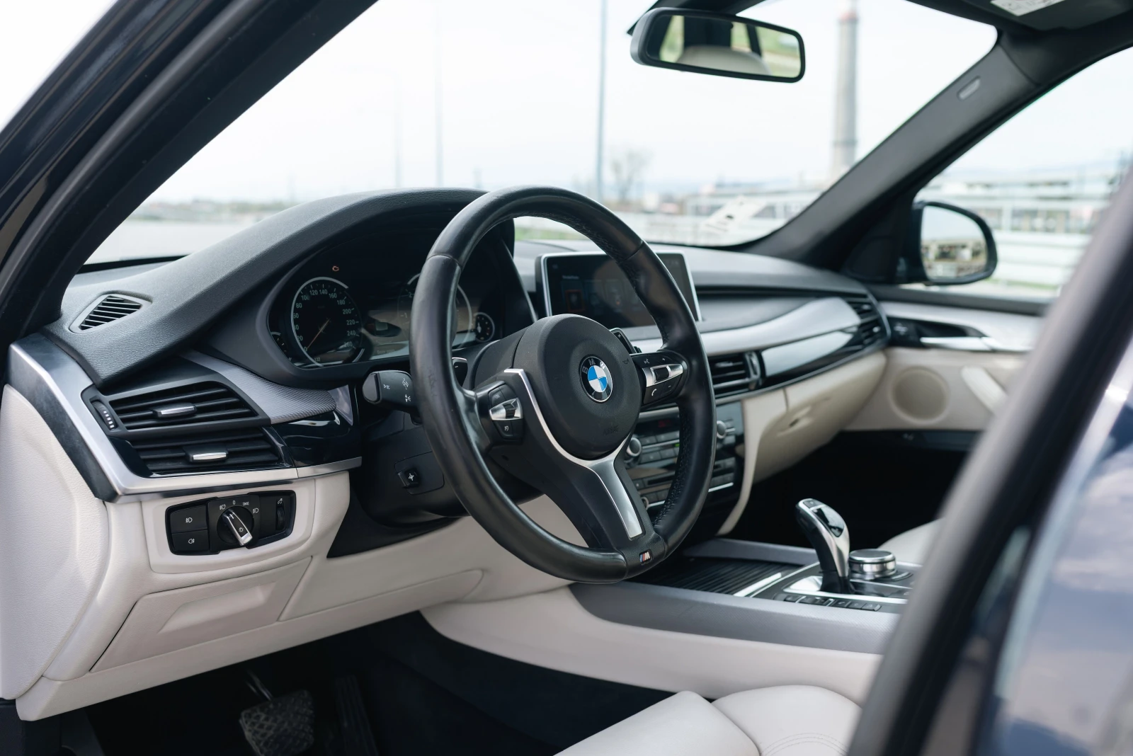 BMW X5 3.0D Mpack 360 cam, снимка 4 - Автомобили и джипове - 54209422