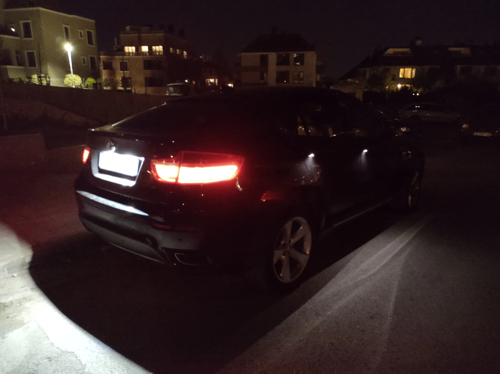 BMW X6 От България/ 3.5 SD, снимка 11 - Автомобили и джипове - 54340746