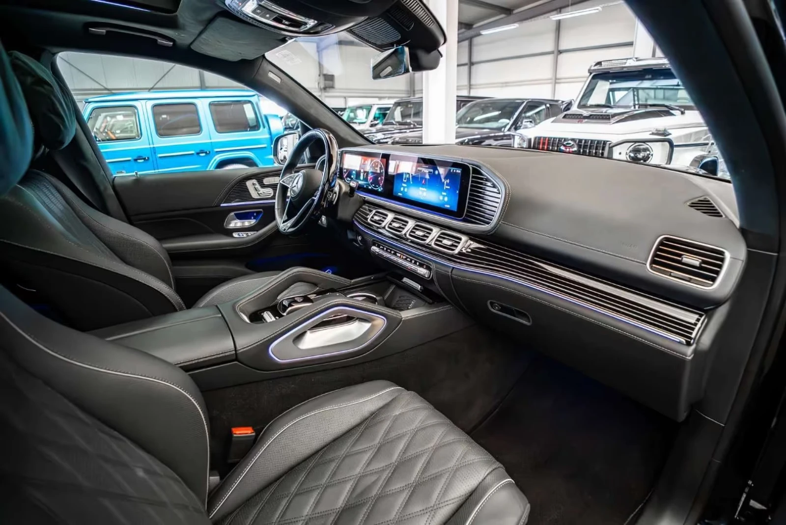 Mercedes-Benz GLS 600 MAYBACH 4-MATIC EXCLUSIV MANFAKTUR, снимка 6 - Автомобили и джипове - 54904454