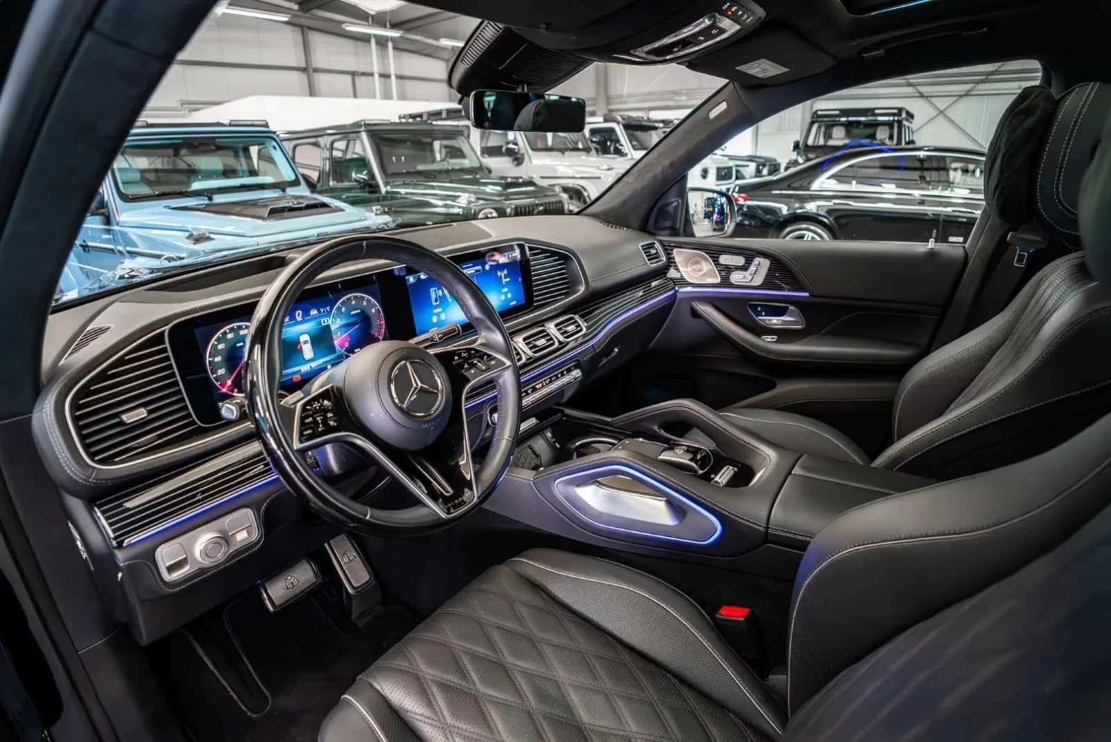 Mercedes-Benz GLS 600 MAYBACH 4-MATIC EXCLUSIV MANFAKTUR, снимка 8 - Автомобили и джипове - 54904454