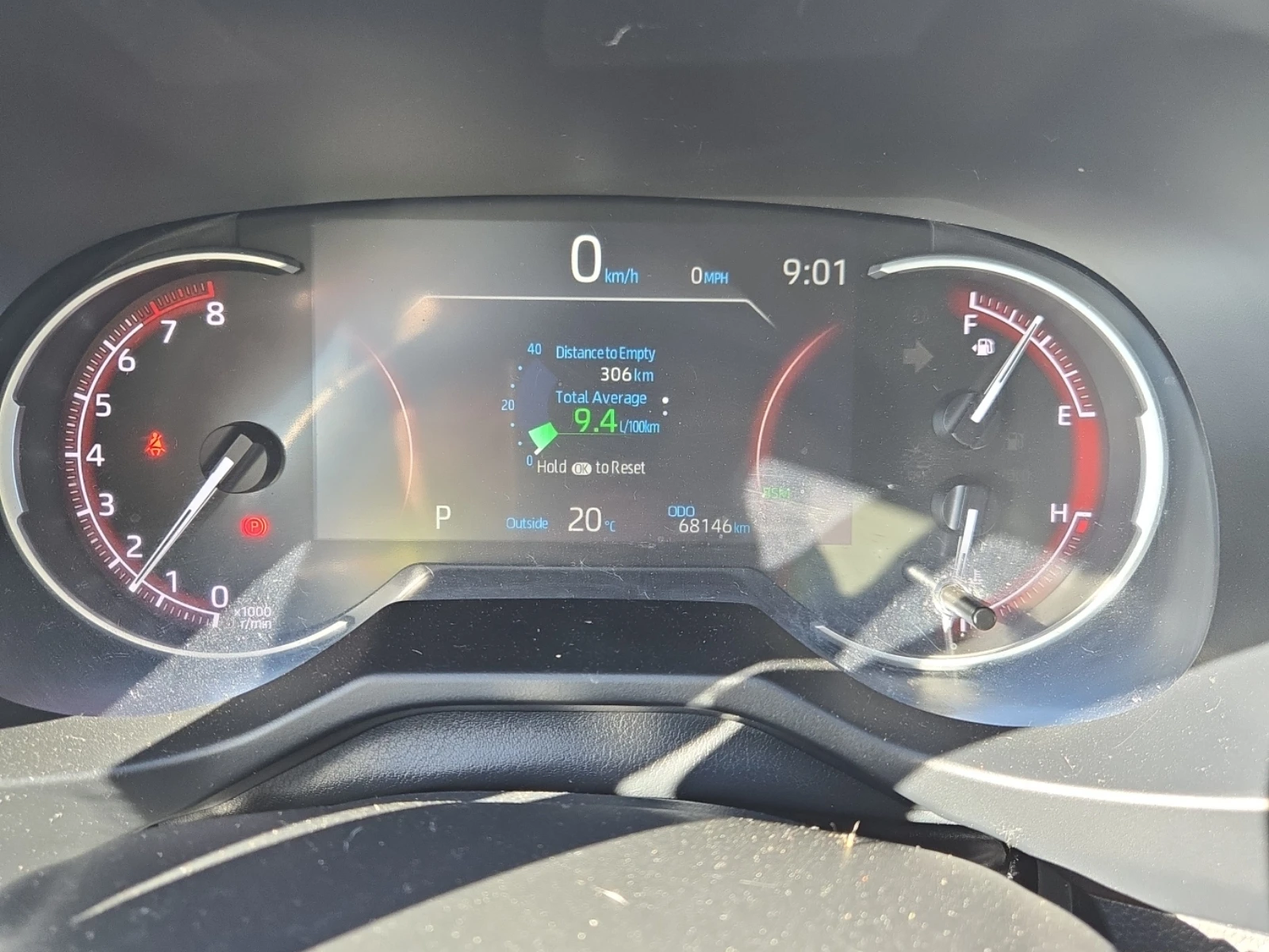 Toyota Rav4 XLE, снимка 8 - Автомобили и джипове - 55037524