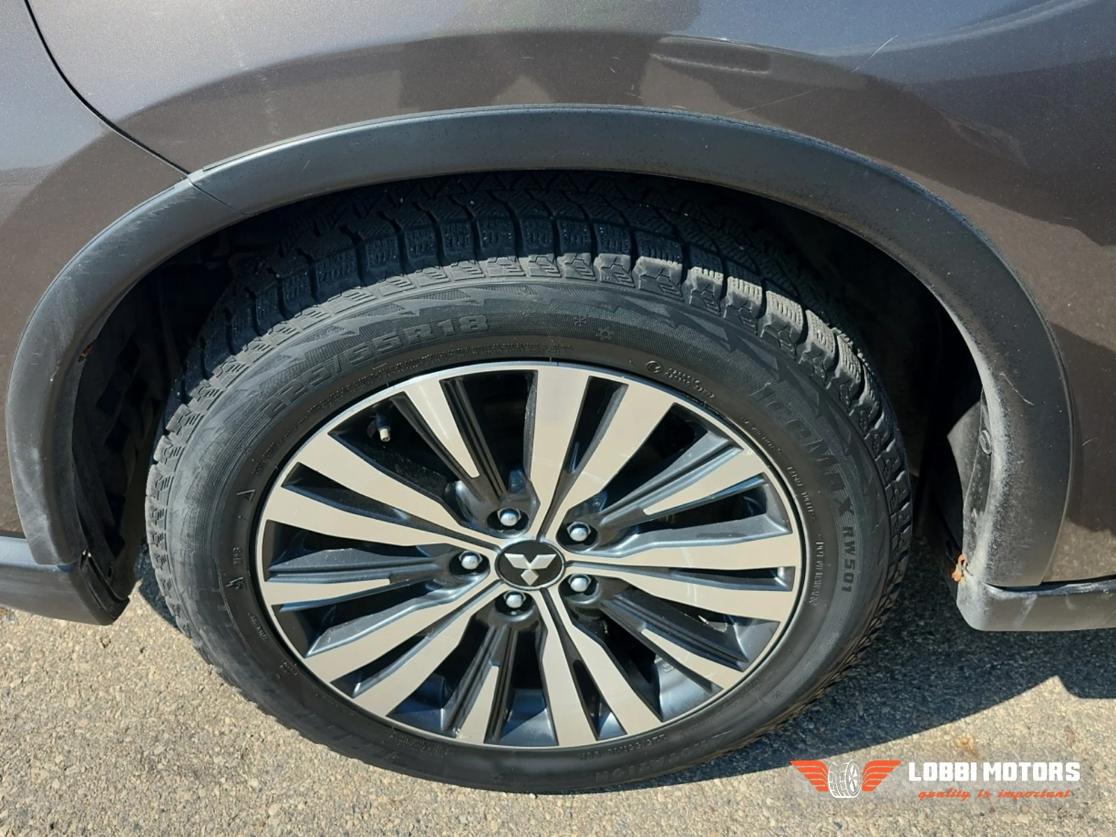 Mitsubishi Outlander, снимка 6 - Автомобили и джипове - 55928990