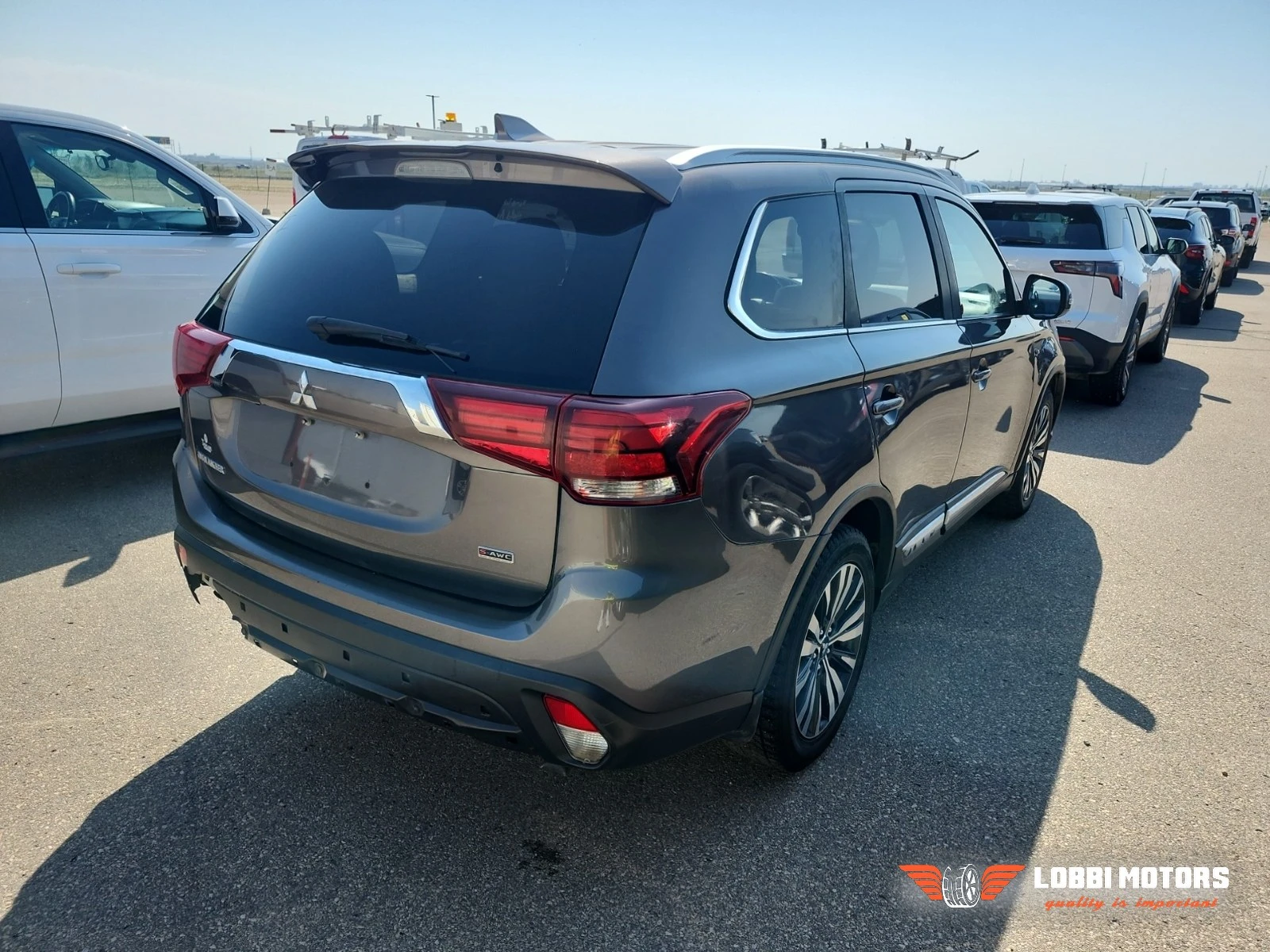 Mitsubishi Outlander, снимка 3 - Автомобили и джипове - 55928990