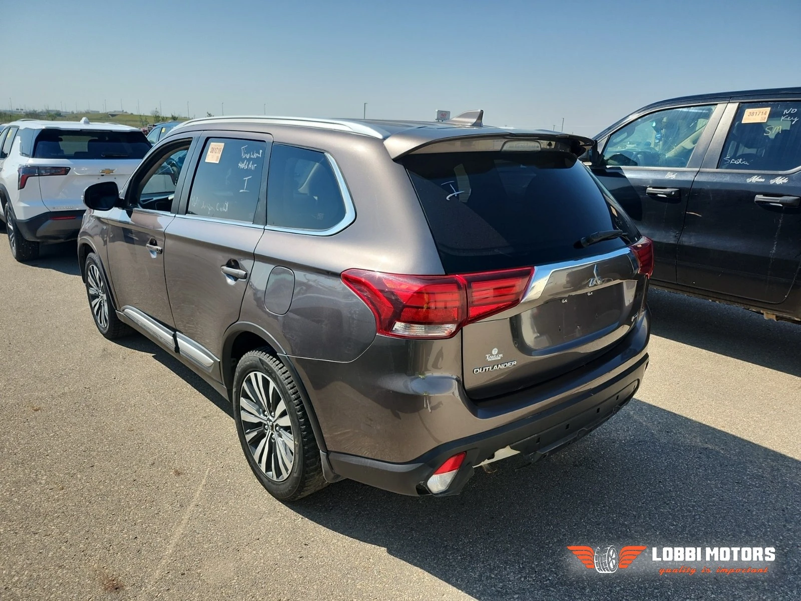 Mitsubishi Outlander, снимка 4 - Автомобили и джипове - 55928990