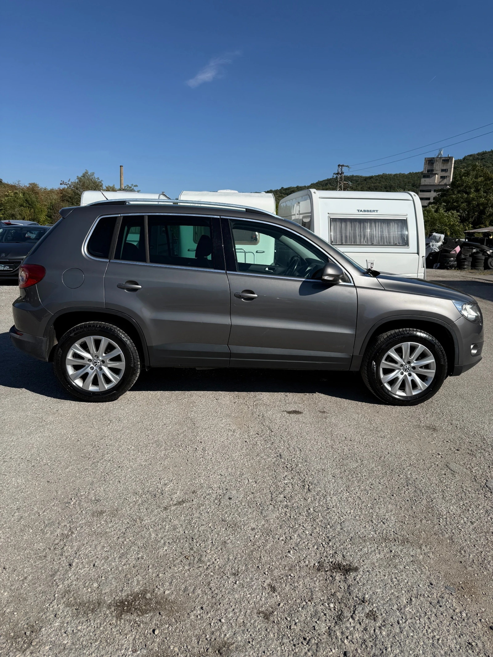 VW Tiguan Фолксваген Тигуан 2.0 TDI 4Х4 РЕАЛНИ КМ CARPLAY, снимка 6 - Автомобили и джипове - 55982330