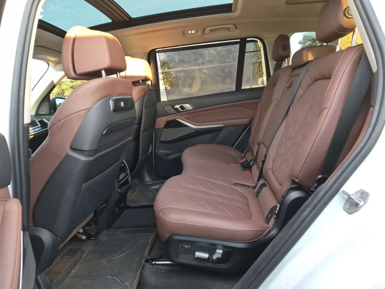 BMW X7 Sports Activity Vehicle Xdrive40i * CARFAX * , снимка 9 - Автомобили и джипове - 56253649