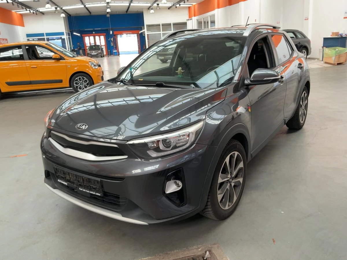 Kia Stonic 1.4i-100кс * 112.000км * БЕНЗИН * EURO 6