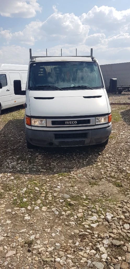 Iveco 35c13, снимка 1 - Бусове и автобуси - 47567275