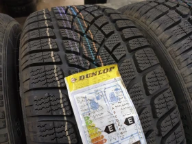 Гуми Зимни 235/55R17, снимка 1 - Гуми и джанти - 46908910