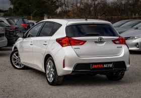Toyota Auris 2.0 D-4D Бяла перла! ТОП! С ГАРАНЦИЯ!, снимка 6